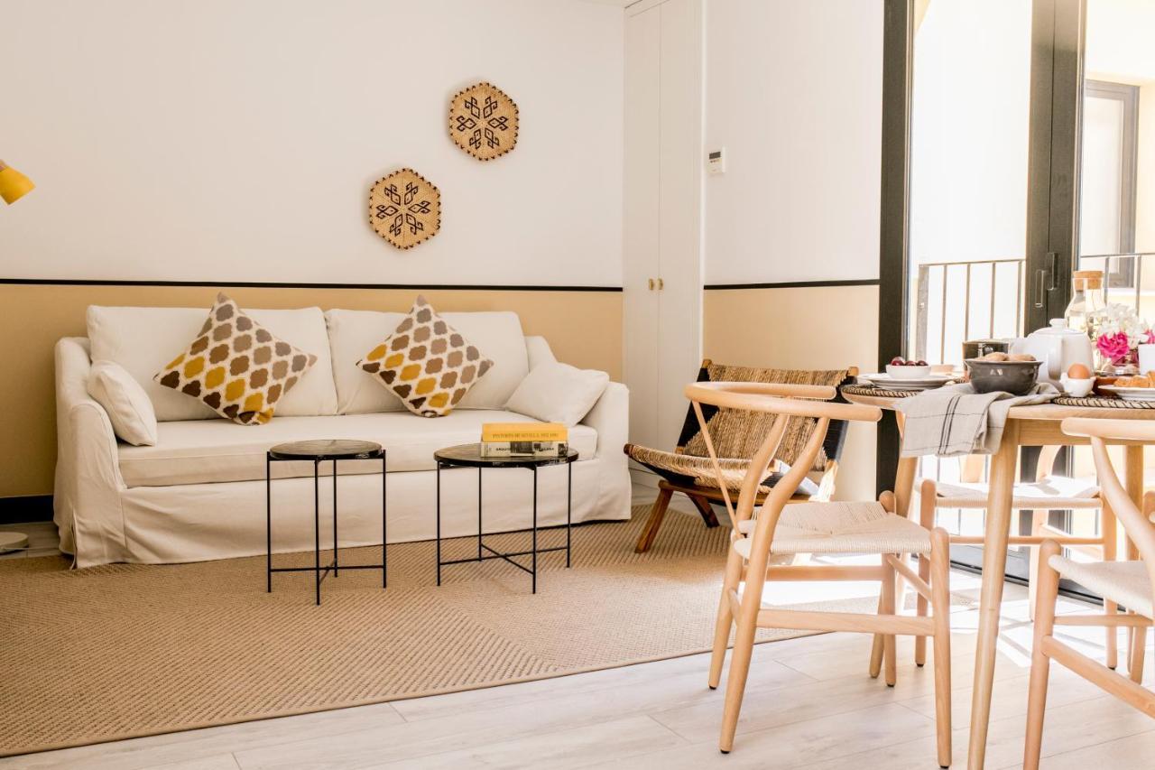 Pasaje Zamora Apartamentos เซบีญา ภายนอก รูปภาพ