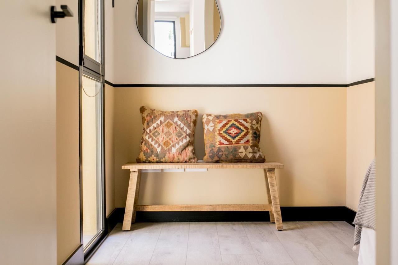 Pasaje Zamora Apartamentos เซบีญา ภายนอก รูปภาพ
